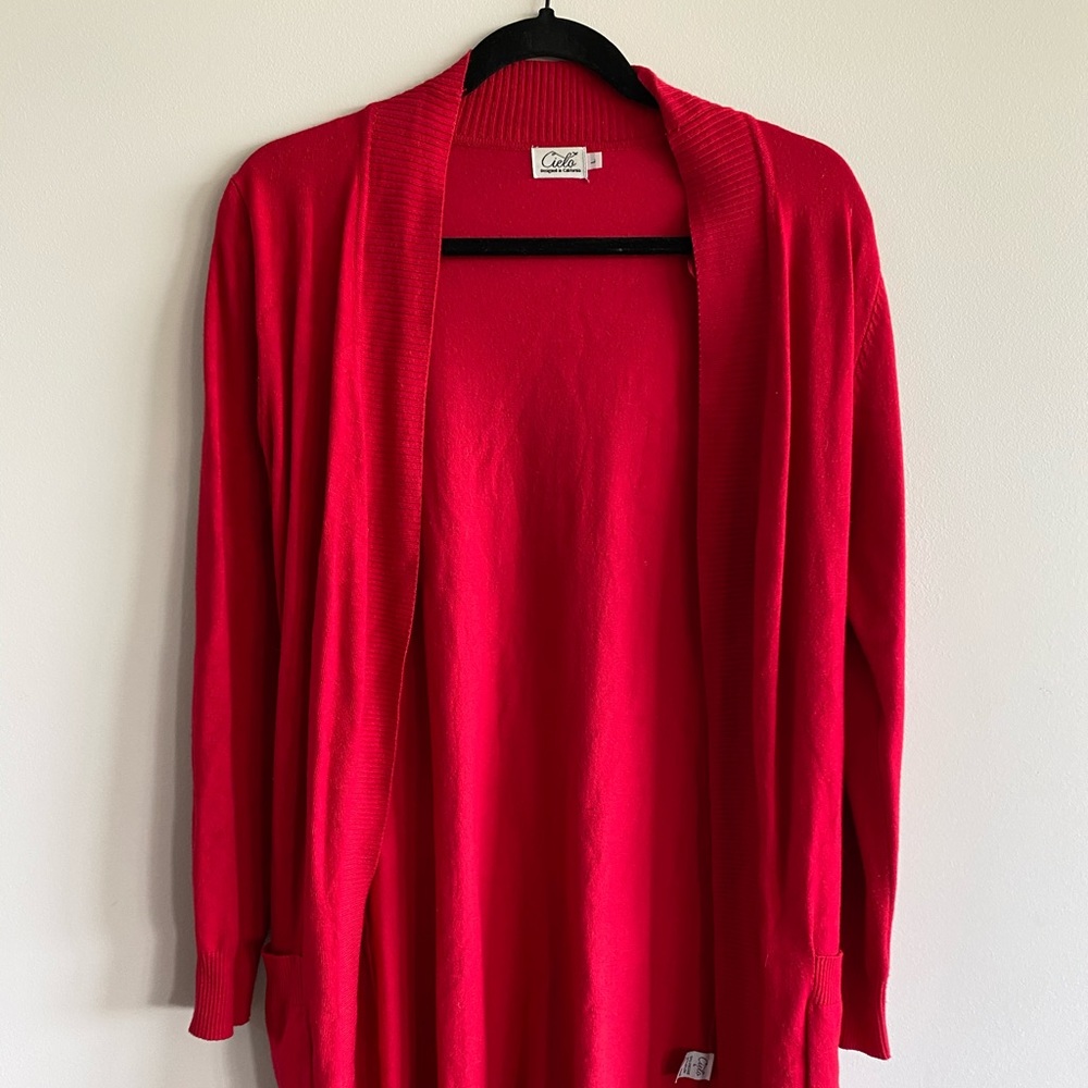 Long cardigan with pockets